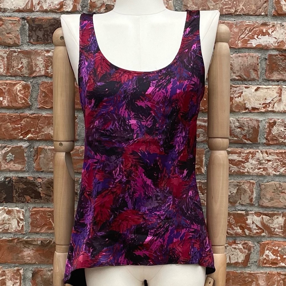 Express abstract colorful purple pink & red patterned tank top / XS / EUC